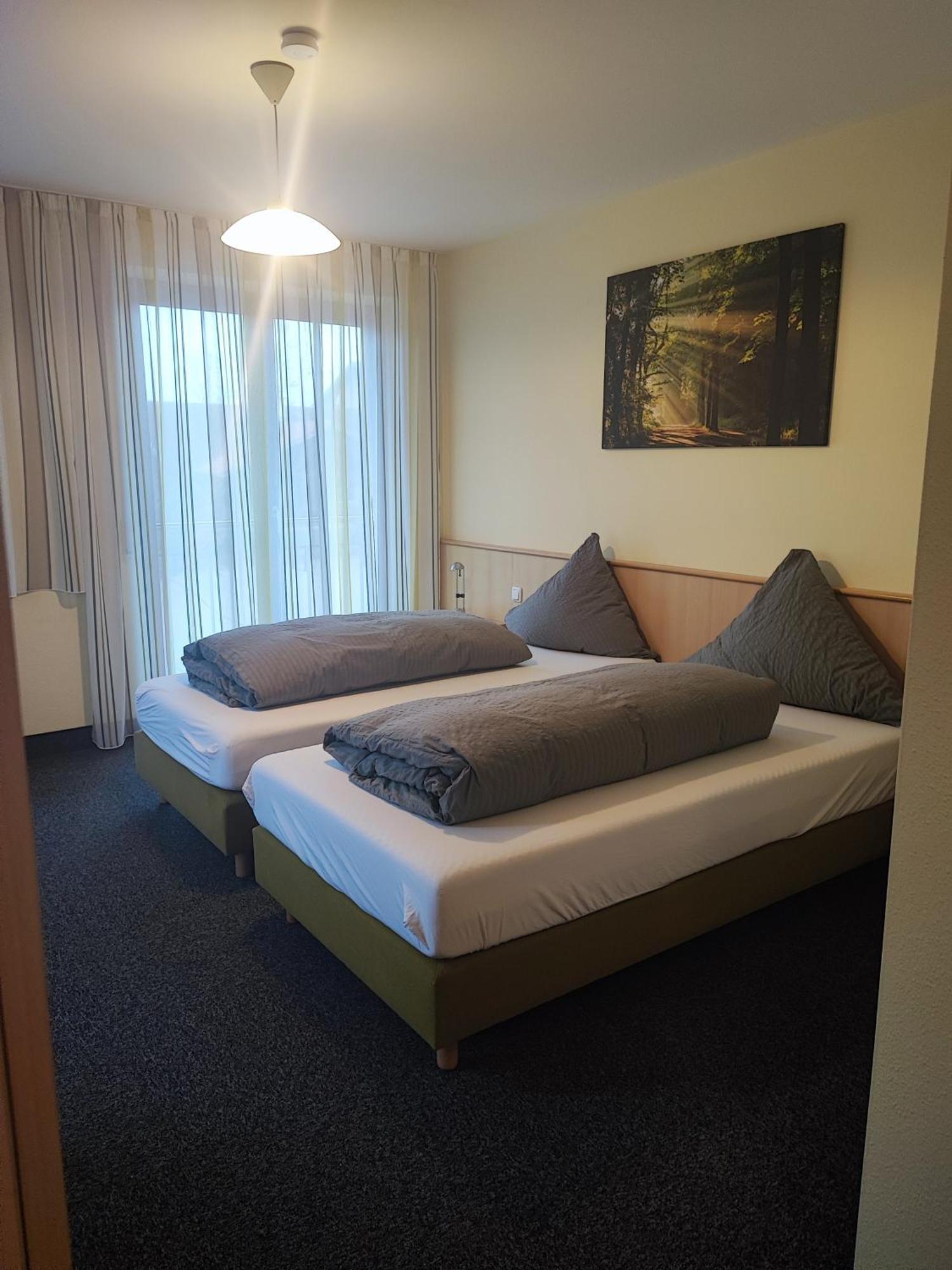 Wirtshaus Zur Bina Hotel Vilsbiburg Buitenkant foto